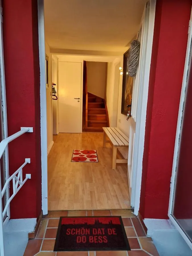 Schoenste Lage Am Rhein In Unmittelbarer Stadtnaehe, B & B Colonia