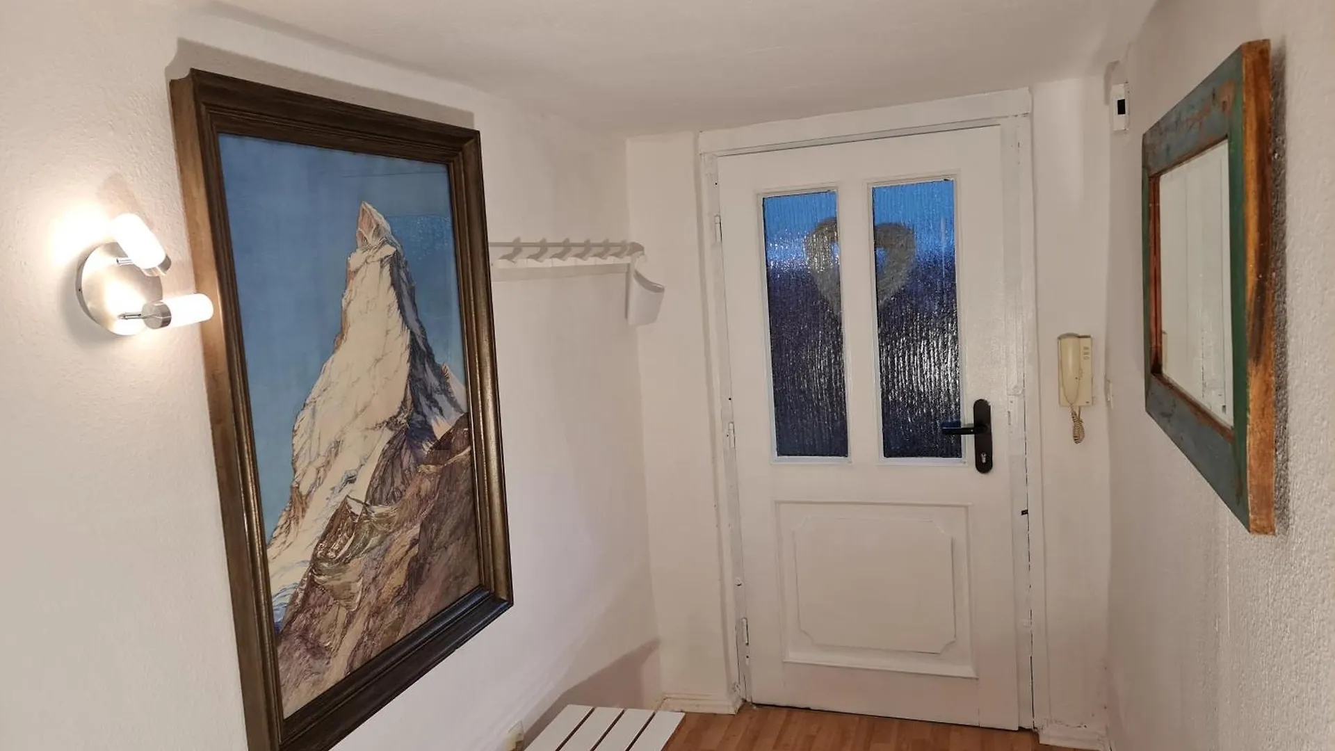 Schoenste Lage Am Rhein In Unmittelbarer Stadtnaehe, B & B Cologne Bed & Breakfast
