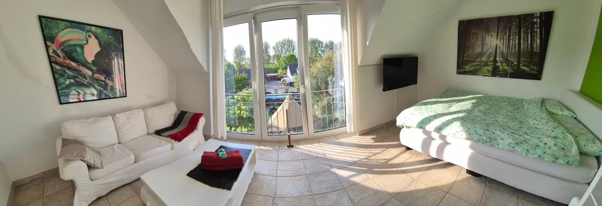 Schoenste Lage Am Rhein In Unmittelbarer Stadtnaehe, B & B Cologne 0*,  Germany